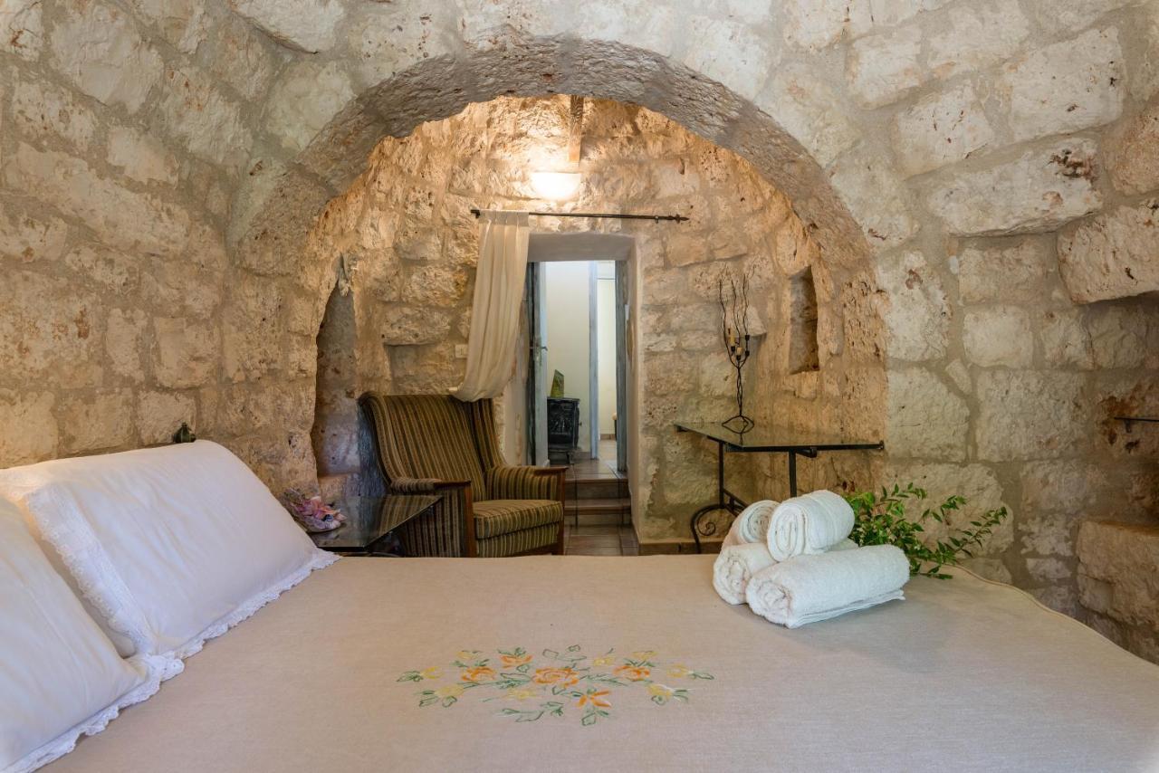 Il Trullo Di Martino Villa Ostuni Luaran gambar