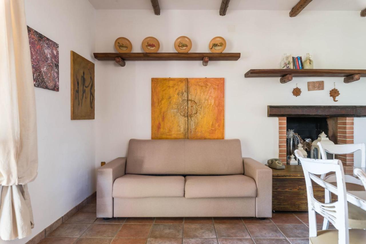Il Trullo Di Martino Villa Ostuni Luaran gambar