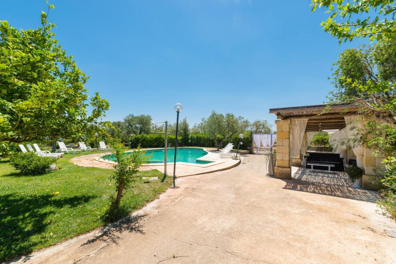 Il Trullo Di Martino Villa Ostuni Luaran gambar